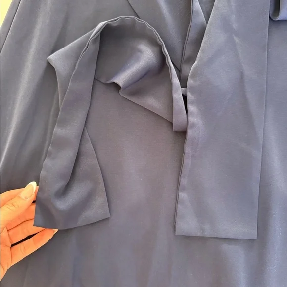 Elegant Navy Blue Dress - Picture 4 of 4